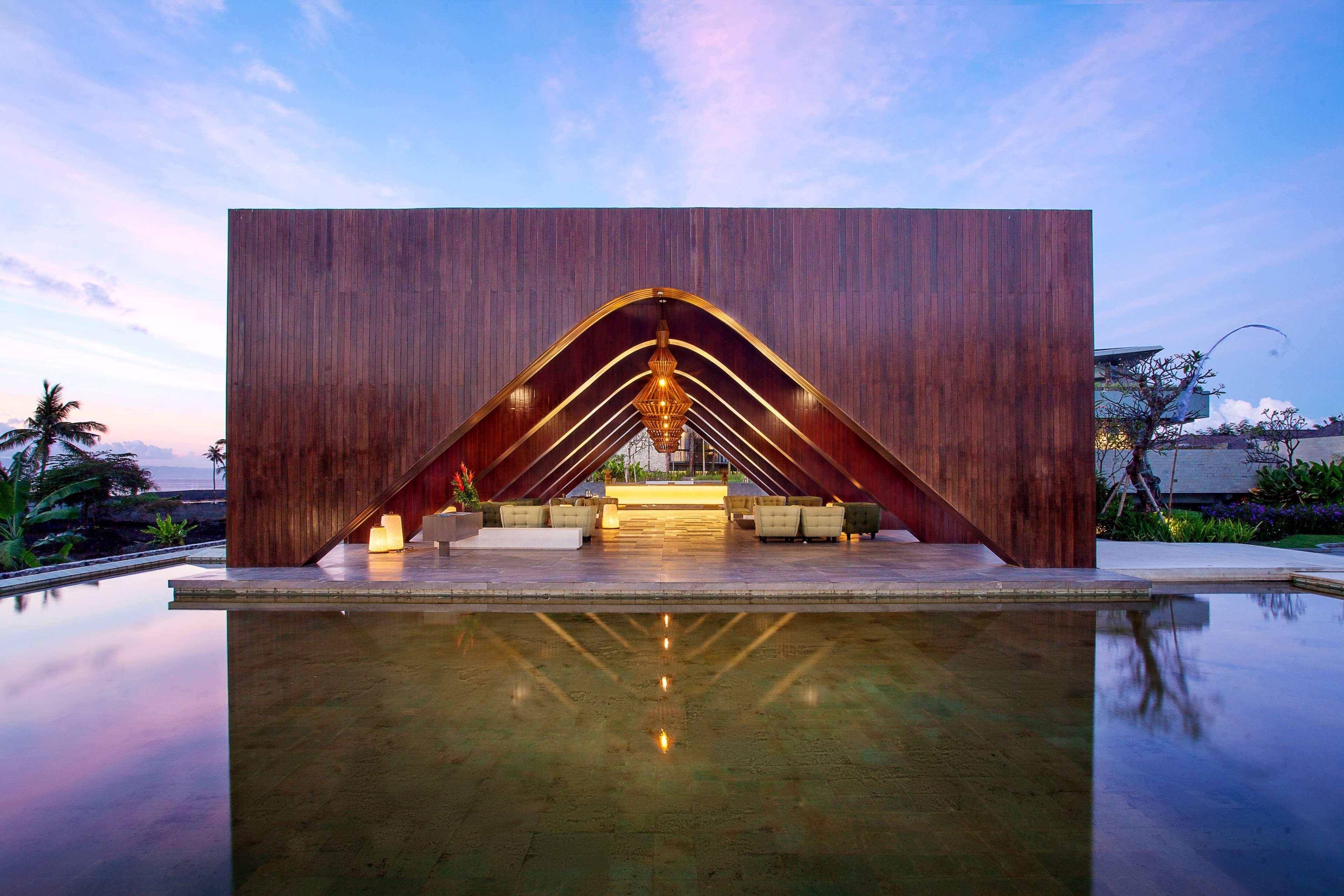 Wyndham Tamansari Jivva Resort Bali Siyut Екстер'єр фото The resort's lobby