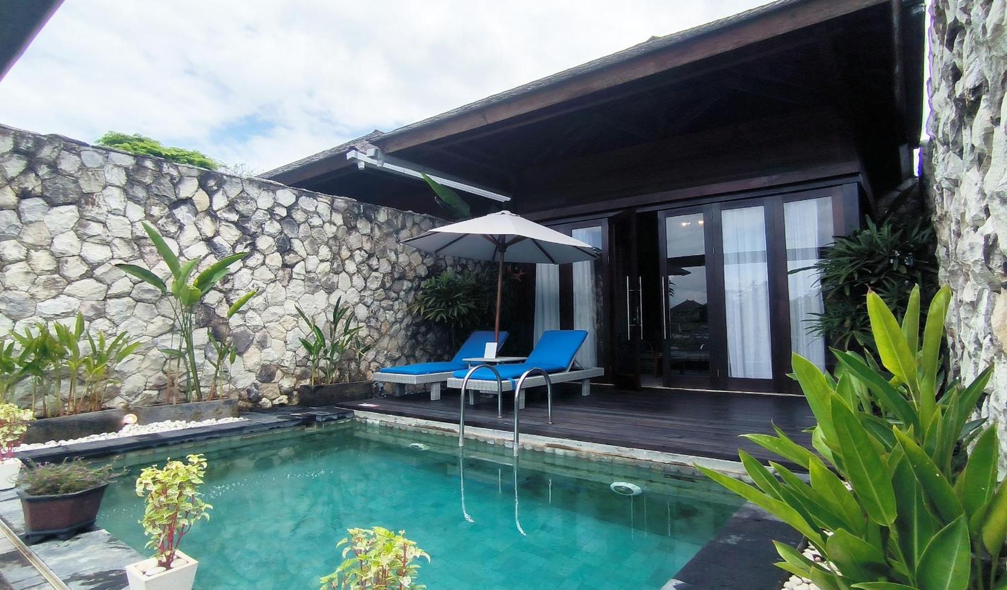 Wyndham Tamansari Jivva Resort Bali Siyut Екстер'єр фото A pool villa at the resort